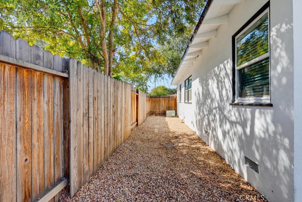404 N Diana Place, Fullerton CA 92833 - photo 24