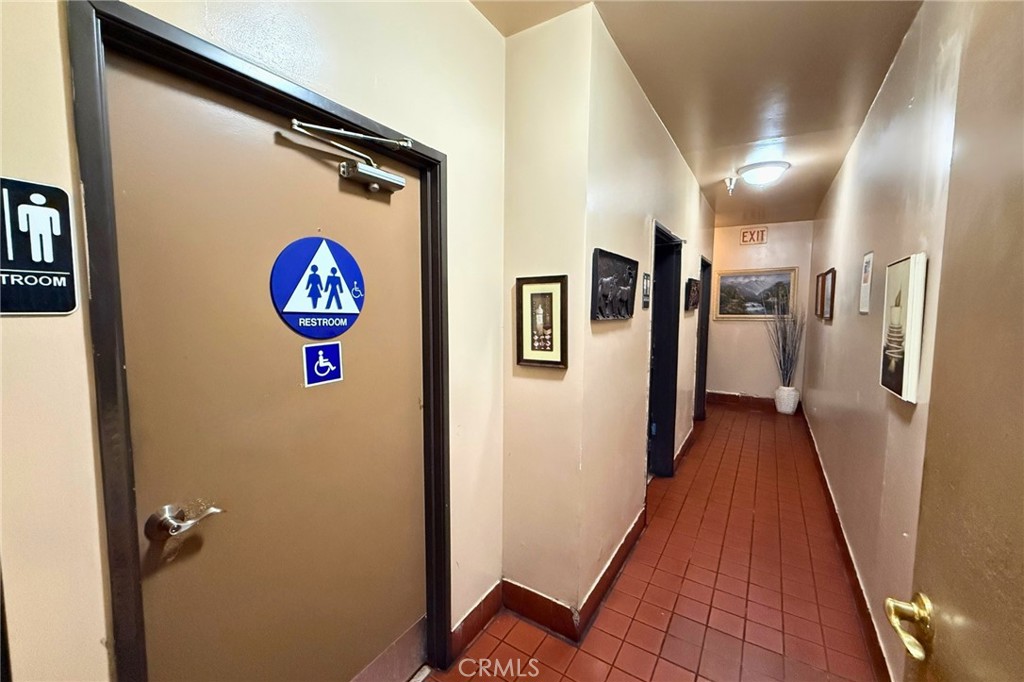 4110 N Harbor Blvd, Fullerton CA 92835 - photo 10