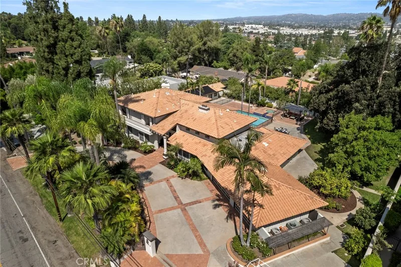 417 W Las Palmas Drive, Fullerton, CA 92835