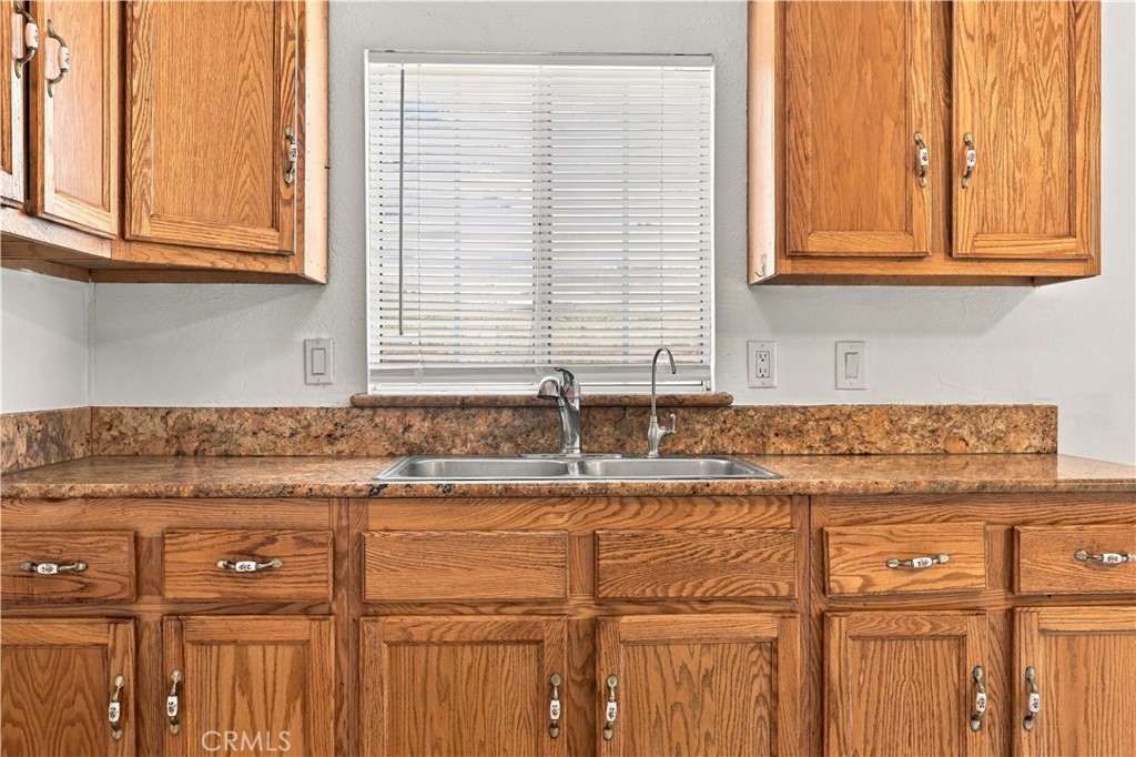 431 E Rosslynn, Fullerton CA 92832 - photo 32