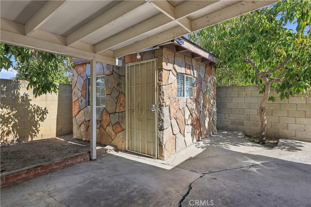 431 E Rosslynn, Fullerton CA 92832 - photo 38
