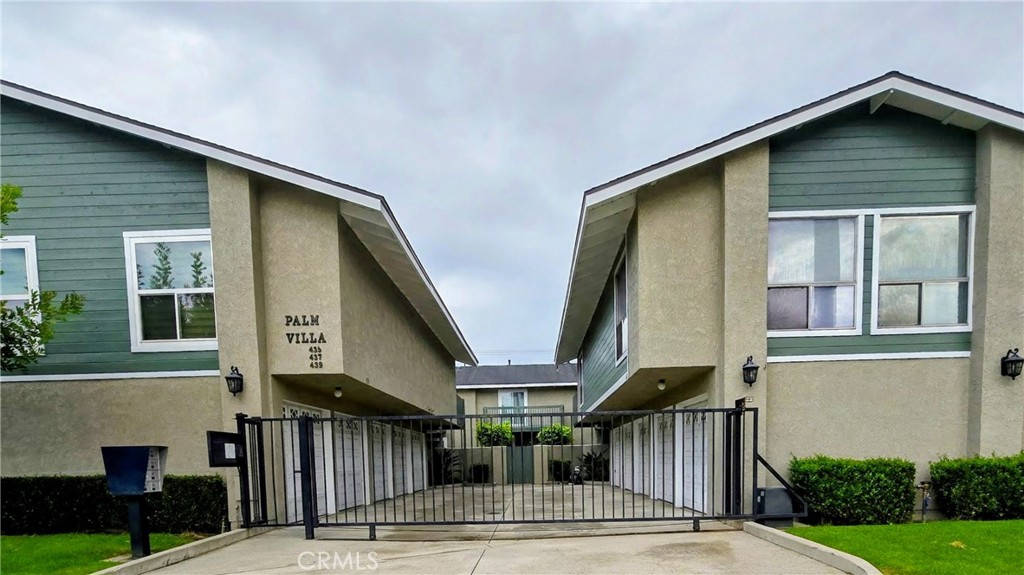 437 E Commonwealth, Fullerton CA 92832 - photo 1
