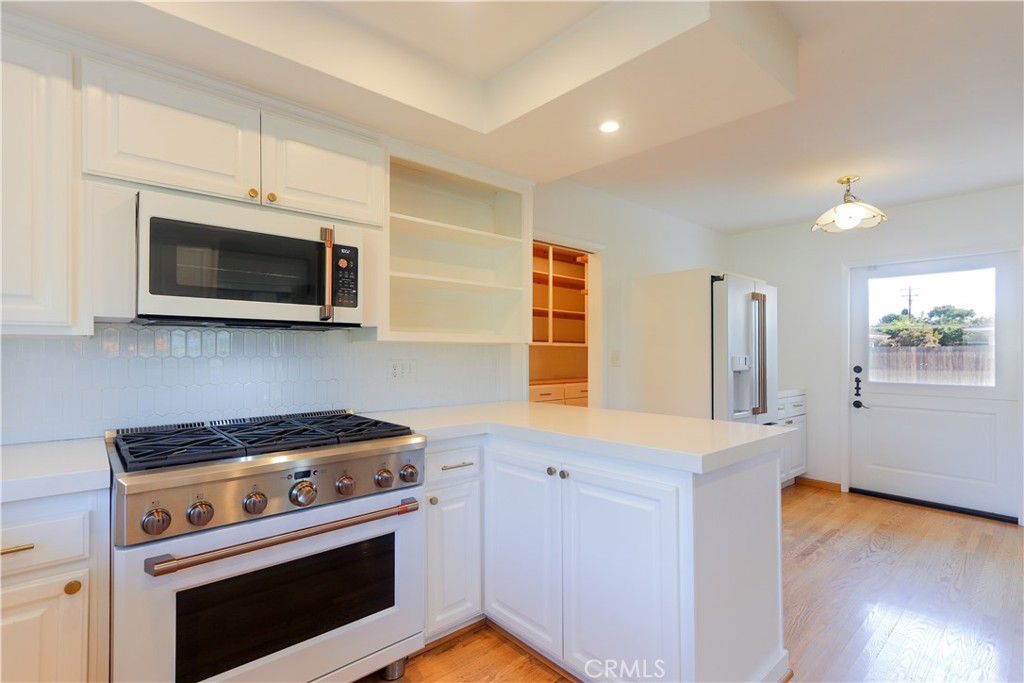 501 E Sunny Hills Road, Fullerton CA 92835 - photo 18