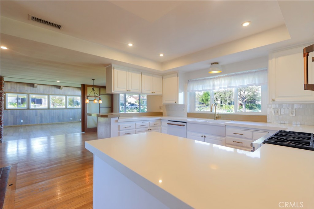 501 E Sunny Hills Road, Fullerton CA 92835 - photo 21