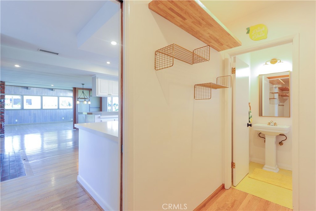 Powder bath in walk in pantry - 501 E Sunny Hills Road, Fullerton CA 92835 - photo 22