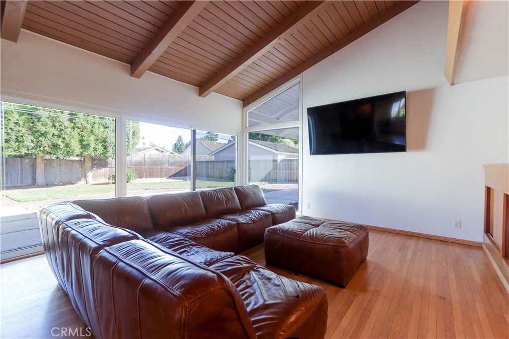 501 E Sunny Hills Road, Fullerton CA 92835 - photo 28