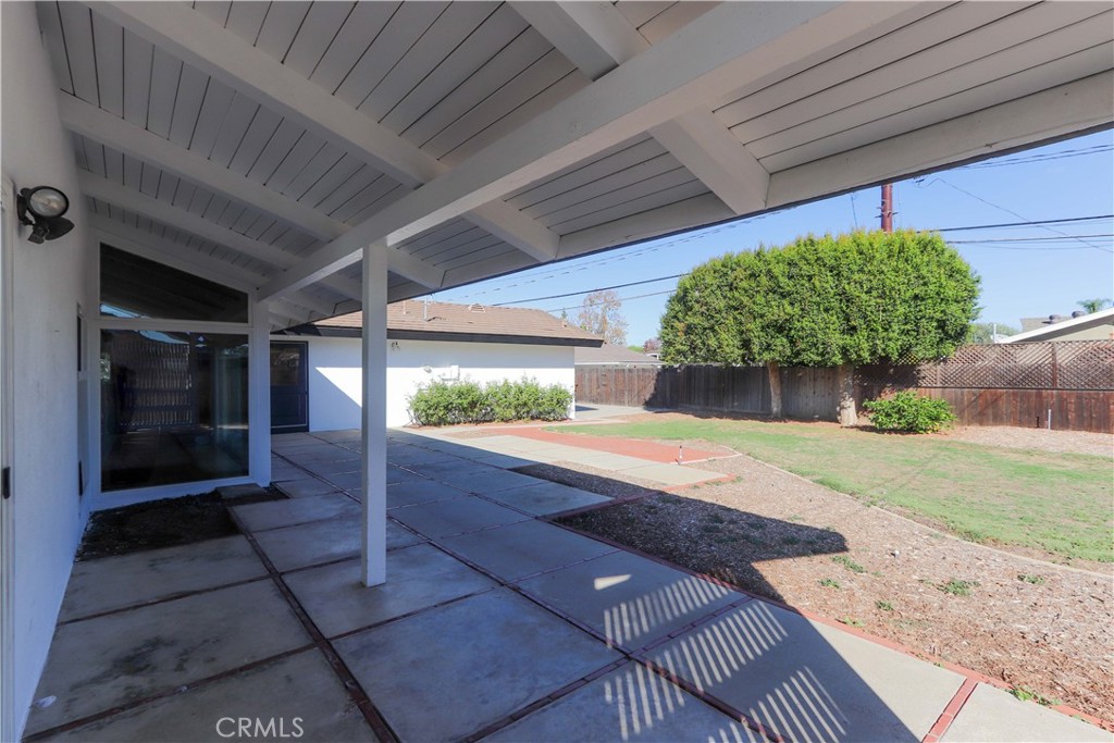 501 E Sunny Hills Road, Fullerton CA 92835 - photo 43