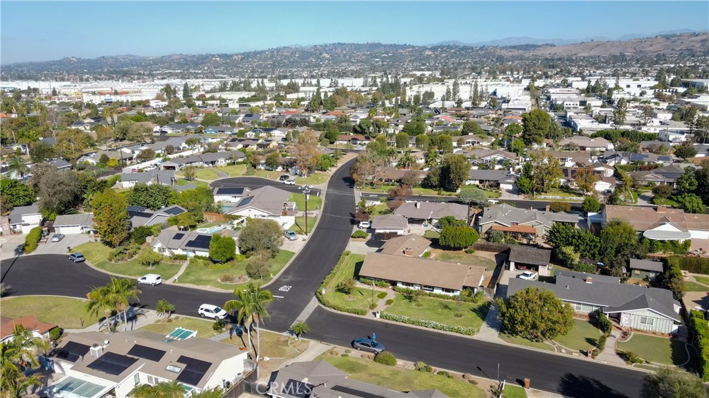 501 E Sunny Hills Road, Fullerton CA 92835 - photo 59