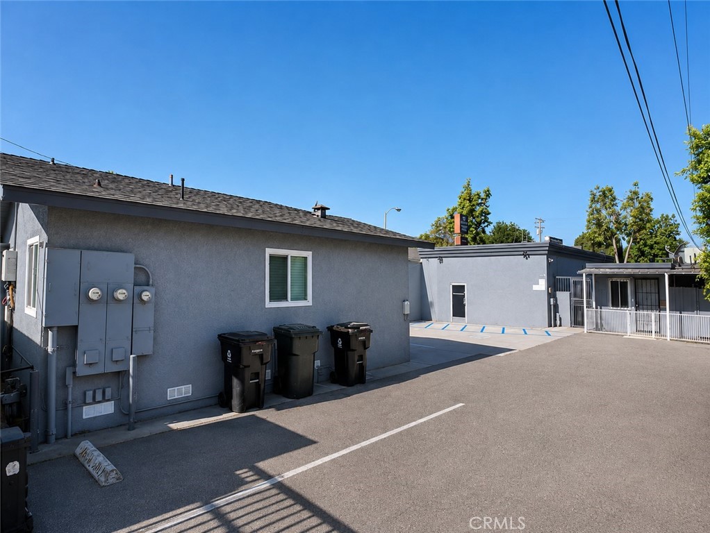 506 S Harbor, Fullerton CA 92832 - photo 3