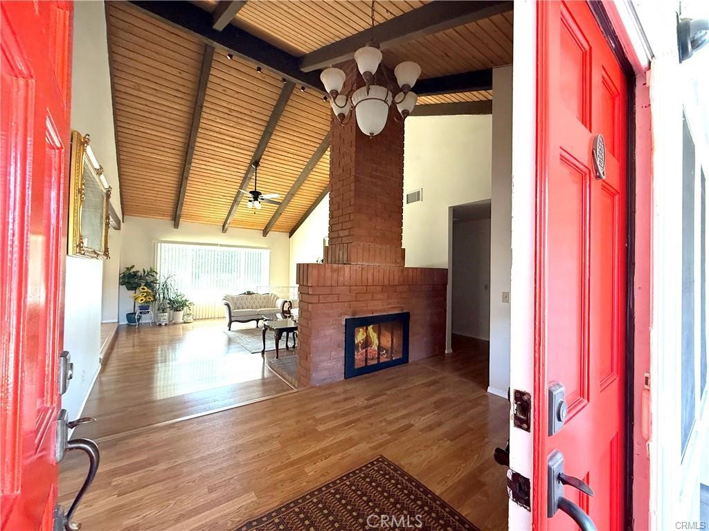 Entry - 512 Concord, Fullerton CA 92831 - photo 7
