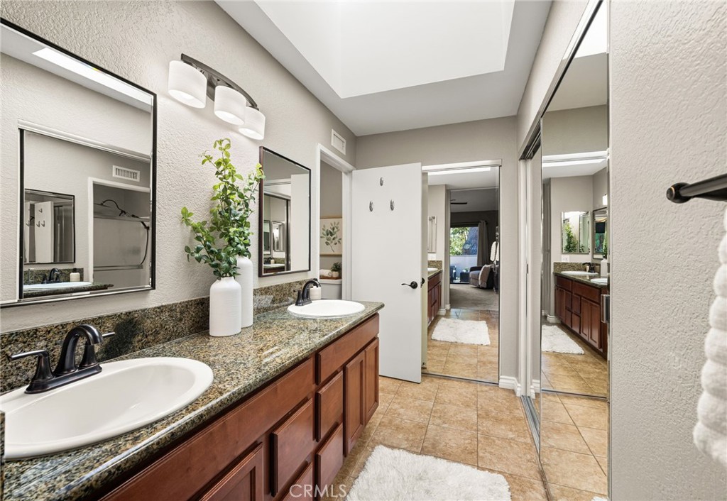 Primary Bathroom - 512 Quiet Brook Circle 188, Fullerton CA 92831 - photo 20