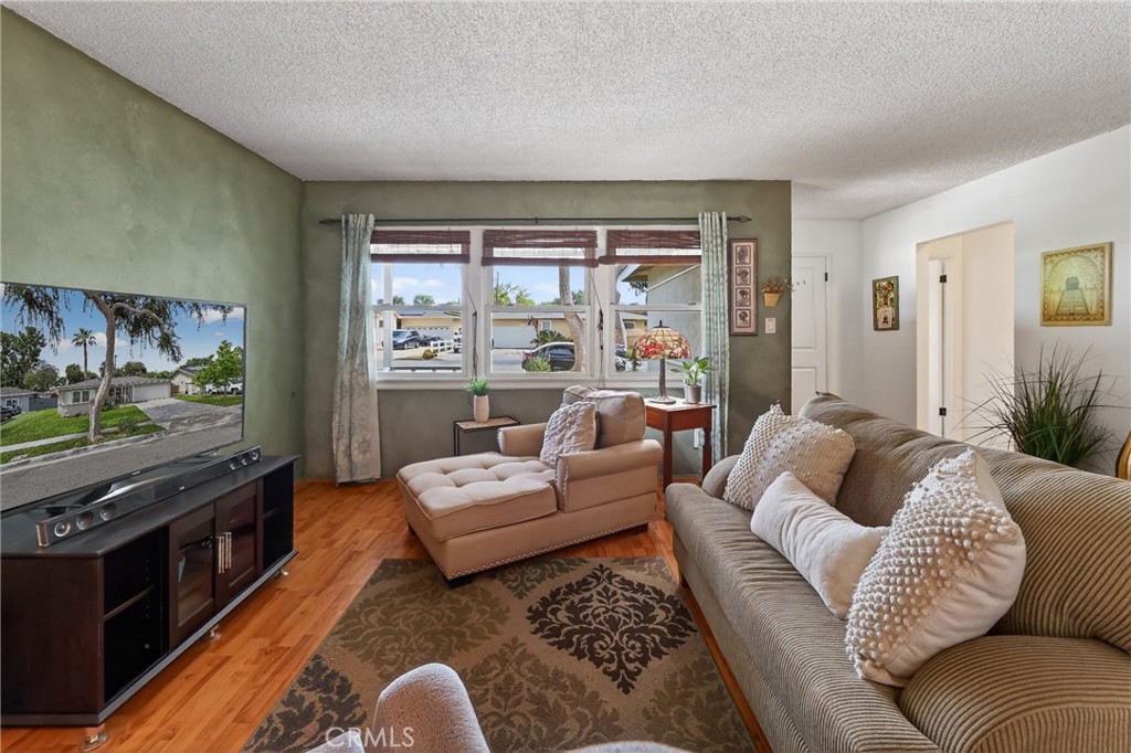513 N Yale Avenue, Fullerton CA 92831 - photo 1