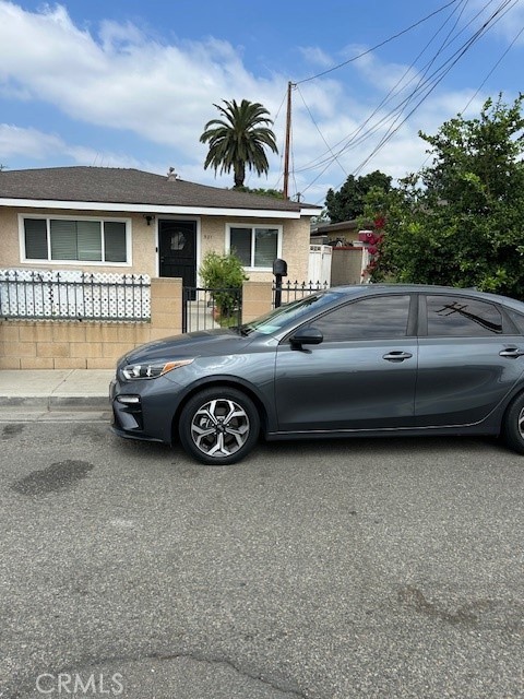 Front - 521 E Patterson Way, Fullerton CA 92832 - photo 1