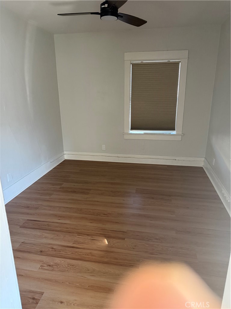 521 N Pomona 6, Fullerton CA 92832 - photo 2