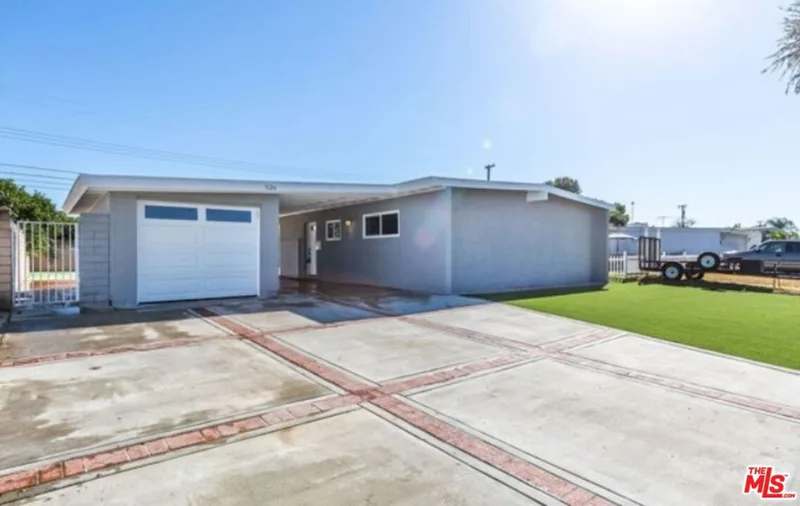 526 W Ash Avenue, Fullerton, CA 92832
