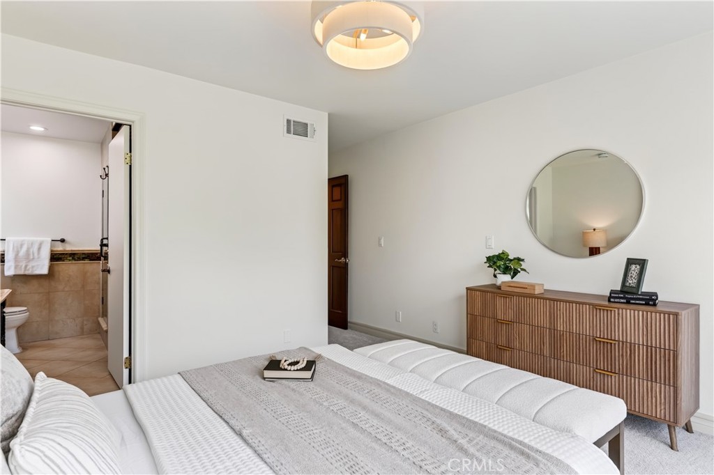 527 N Lincoln Avenue, Fullerton CA 92831 - photo 25
