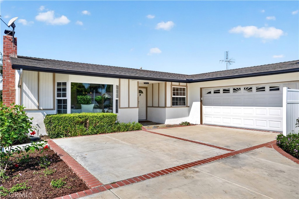 527 N Lincoln Avenue, Fullerton CA 92831 - photo 39