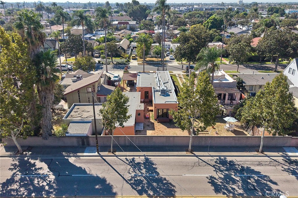 aerial image displays a multifamily residential triplex investment property located near the border of Echo Park and Sil - 529 W Whiting, Fullerton CA 92832 - photo 34