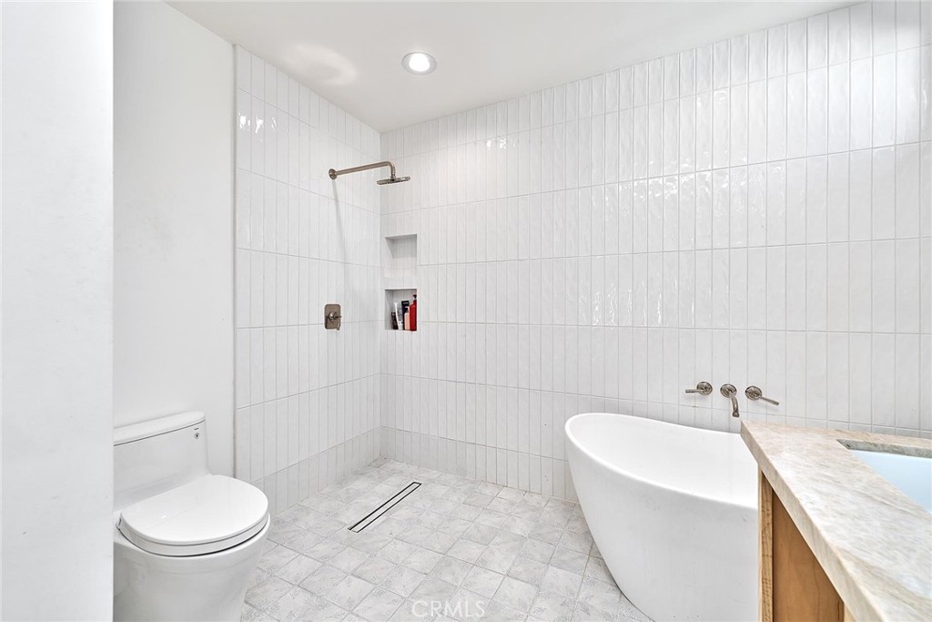 master bathroom - 529 W Whiting, Fullerton CA 92832 - photo 24