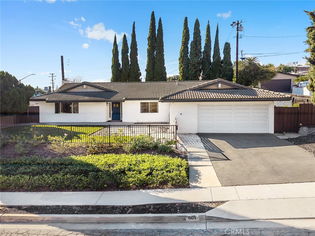601 Casa Blanca, Fullerton CA 92832 - photo 1