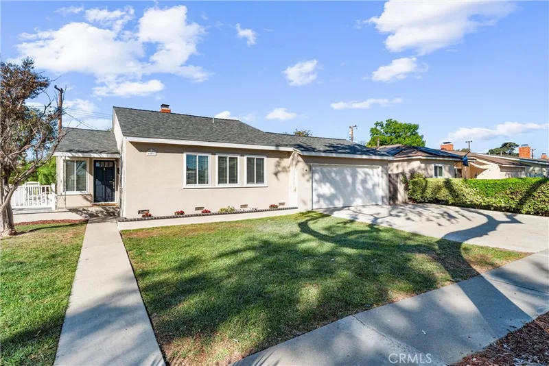 601 W Southgate Avenue, Fullerton, CA 92832