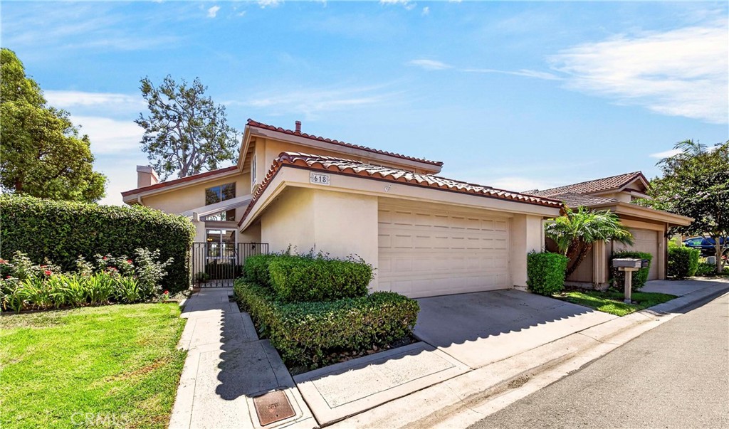618 Brookline Place, Fullerton CA 92835 - photo 1