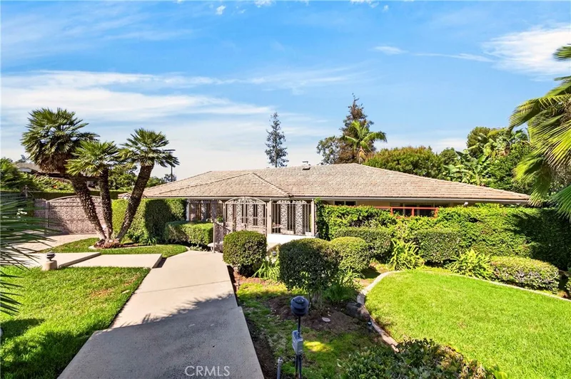 619 Lakeside, Fullerton, CA 92835