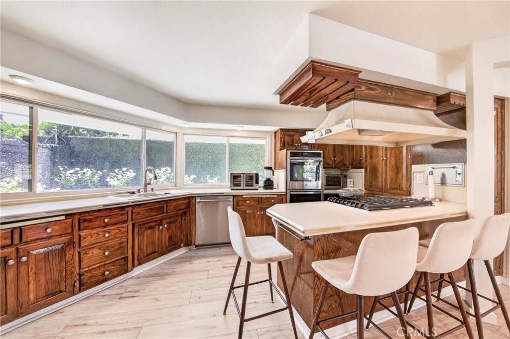 619 Lakeside, Fullerton CA 92835 - photo 21