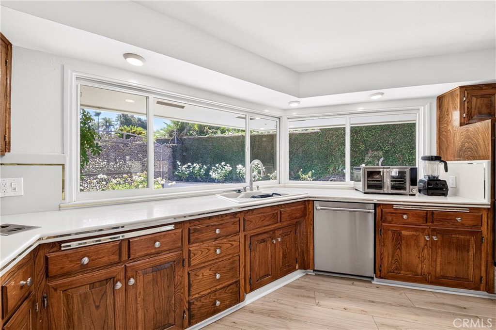 619 Lakeside, Fullerton CA 92835 - photo 22