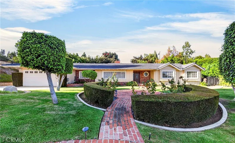 623 Santa Barbara Avenue, Fullerton