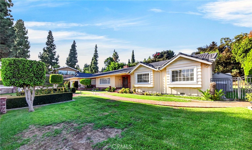 623 Santa Barbara Avenue, Fullerton CA 92835 - photo 5
