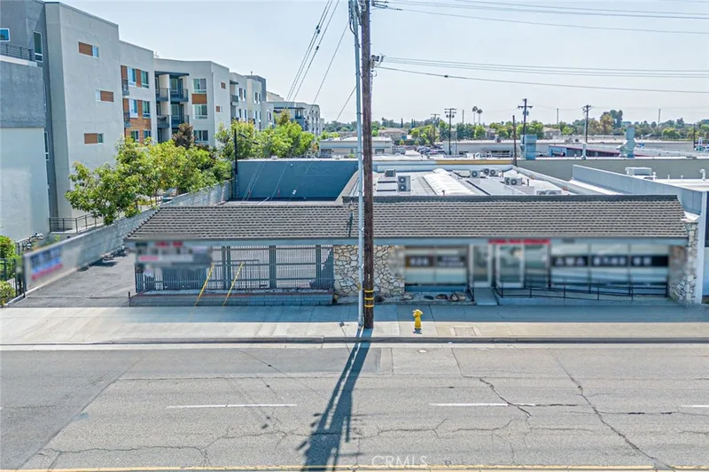 626 W Commonwealth Avenue, Fullerton, CA 92832