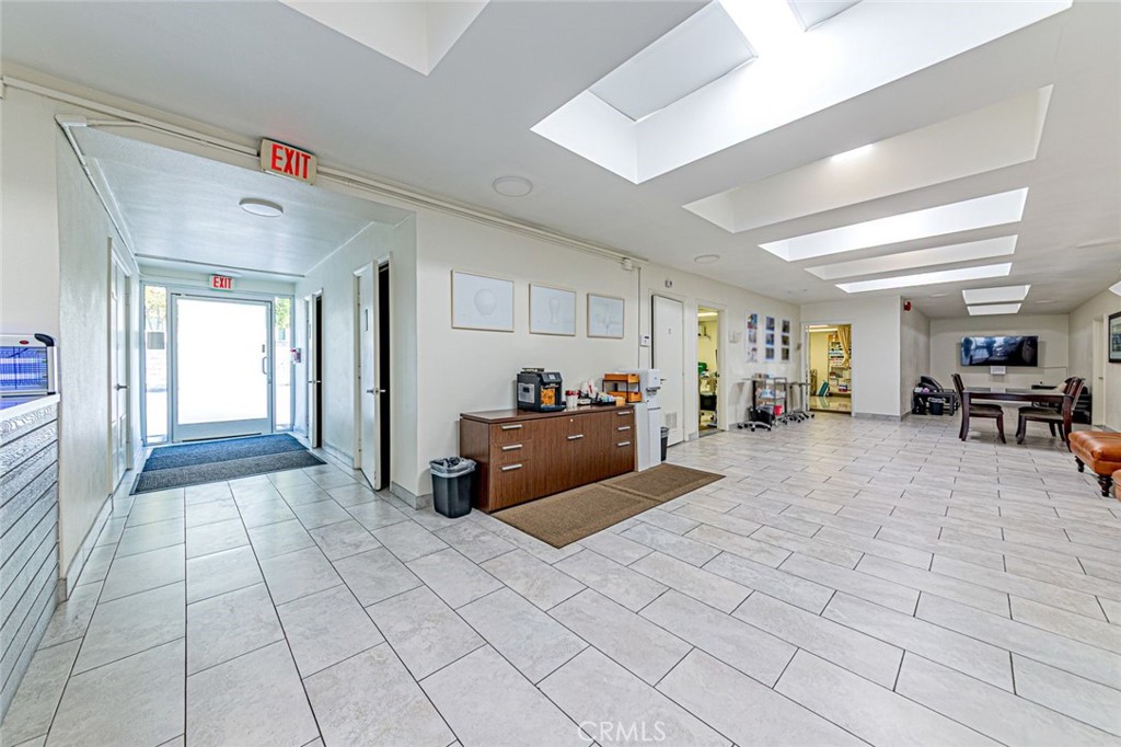 Lobby with skylights - 626 W Commonwealth Avenue, Fullerton CA 92832 - photo 8