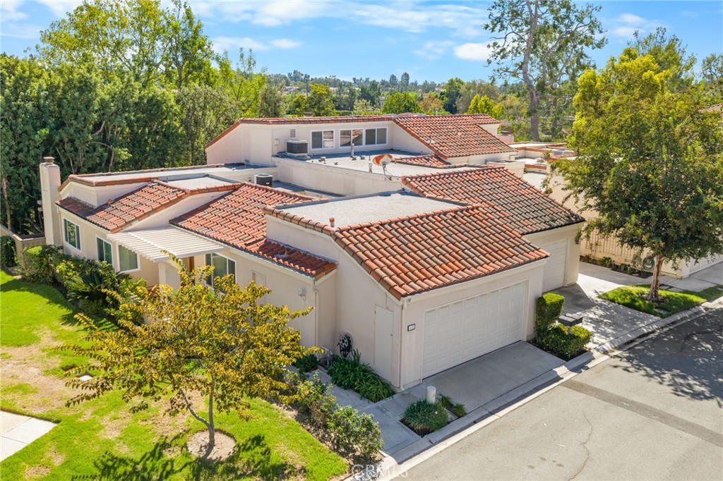 630 Brookline, Fullerton CA 92835 - photo 2