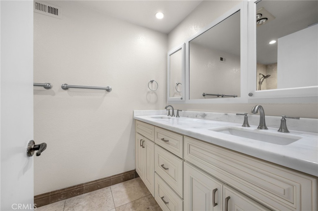 630 Brookline, Fullerton CA 92835 - photo 24