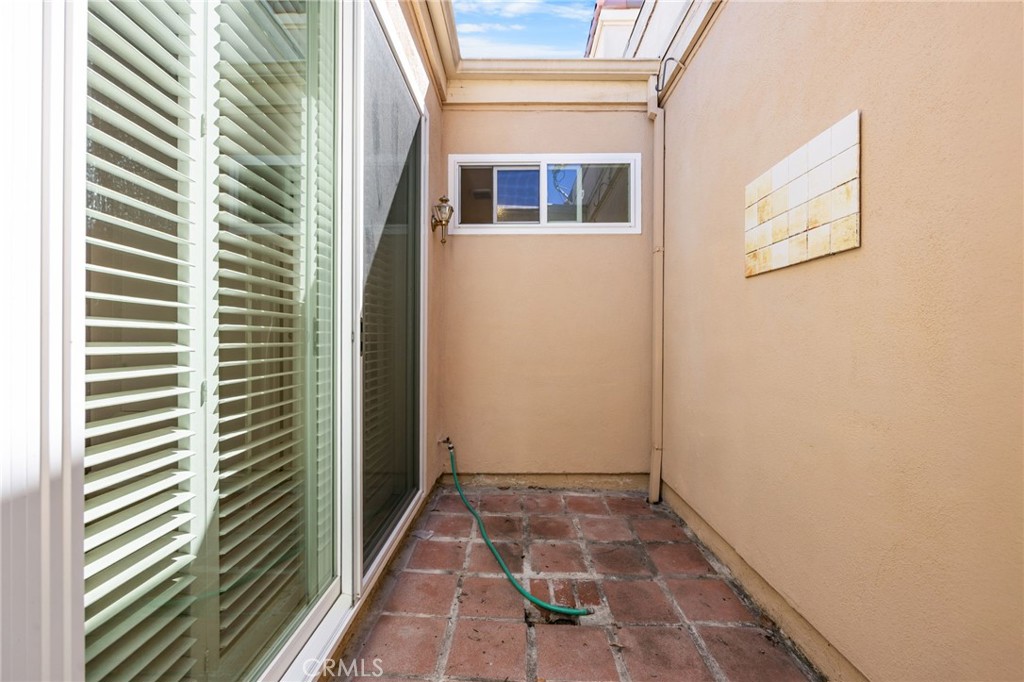 630 Brookline, Fullerton CA 92835 - photo 35