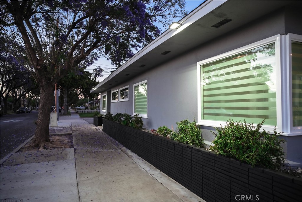 653 W Commonwealth, Fullerton CA 92832 - photo 3