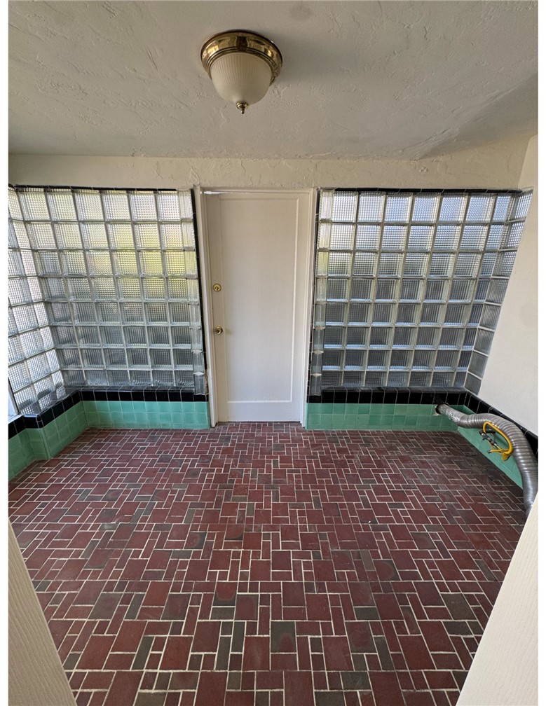 708 N Harbor Boulevard, Fullerton CA 92832 - photo 18