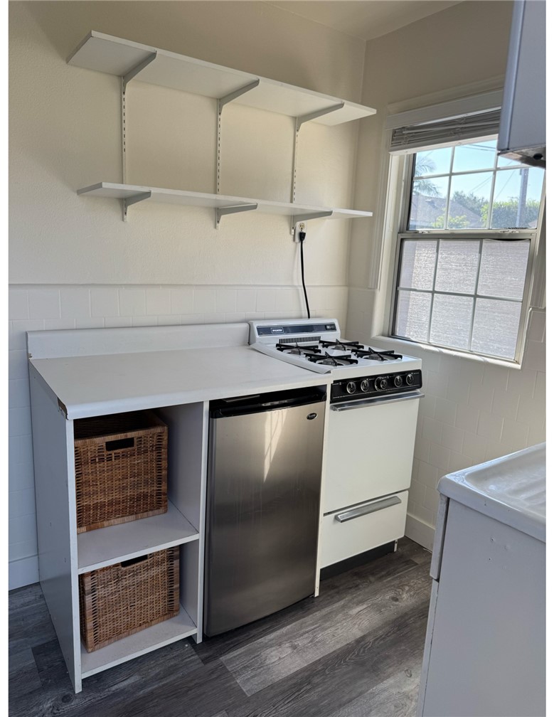 708 N Harbor Boulevard, Fullerton CA 92832 - photo 19