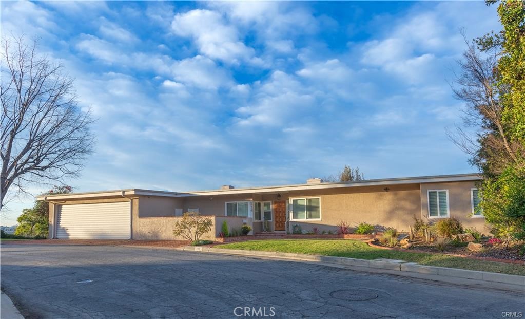 714 Oceanview, Fullerton CA 92832 - photo 1
