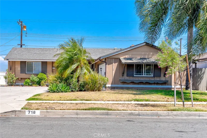 718 Meade Avenue, Fullerton
