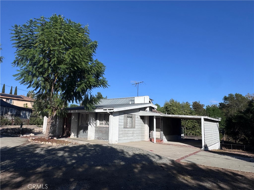 724 Stephens Avenue, Fullerton CA 92833 - photo 12
