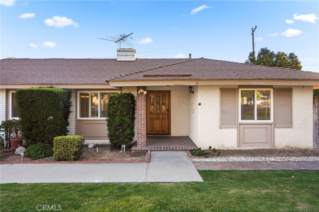 780 Arroues Drive, Fullerton CA 92835 - photo 7