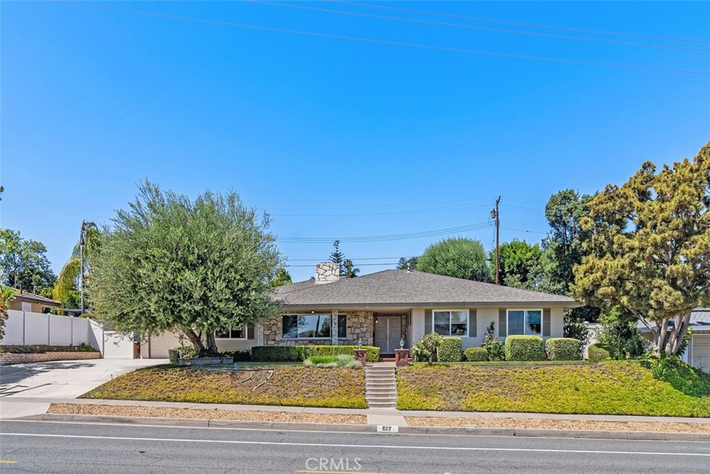 Home sweet home! - 807 Dorothy Lane, Fullerton CA 92831 - photo 1