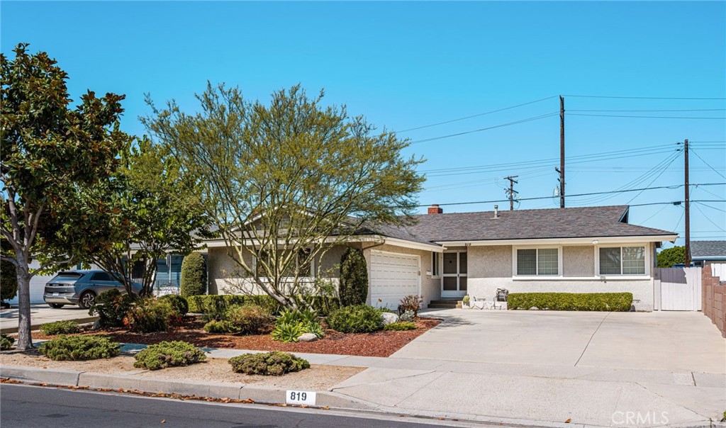 819 S Hastings, Fullerton CA 92833 - photo 1
