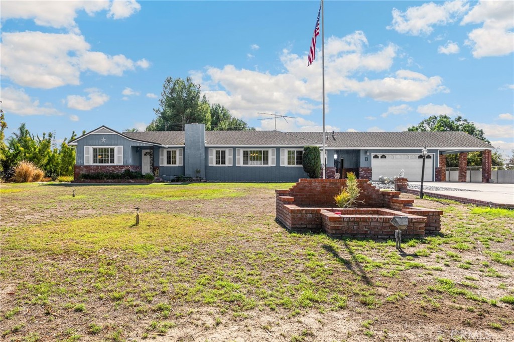 826 W Valencia Mesa Drive, Fullerton CA 92835 - photo 3