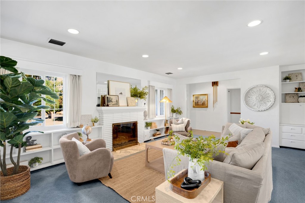 826 W Valencia Mesa Drive, Fullerton CA 92835 - photo 14