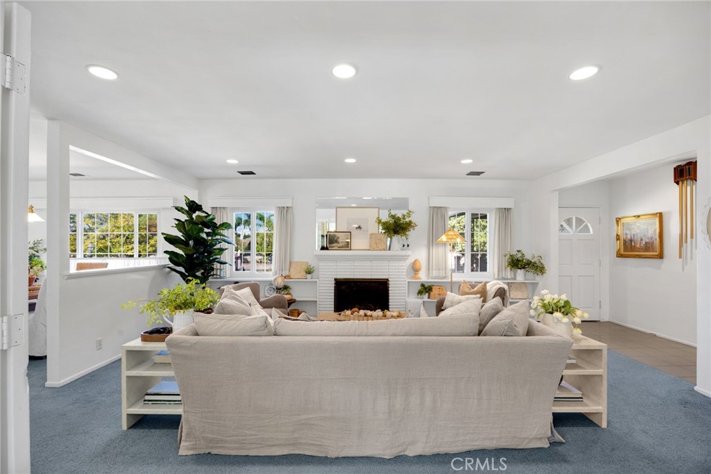 826 W Valencia Mesa Drive, Fullerton CA 92835 - photo 15