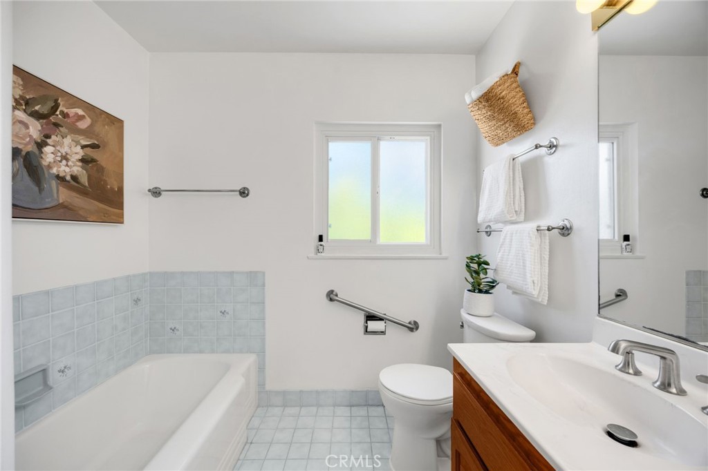 826 W Valencia Mesa Drive, Fullerton CA 92835 - photo 36