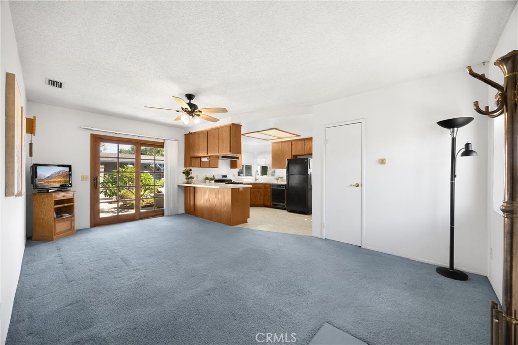 826 W Valencia Mesa Drive, Fullerton CA 92835 - photo 42